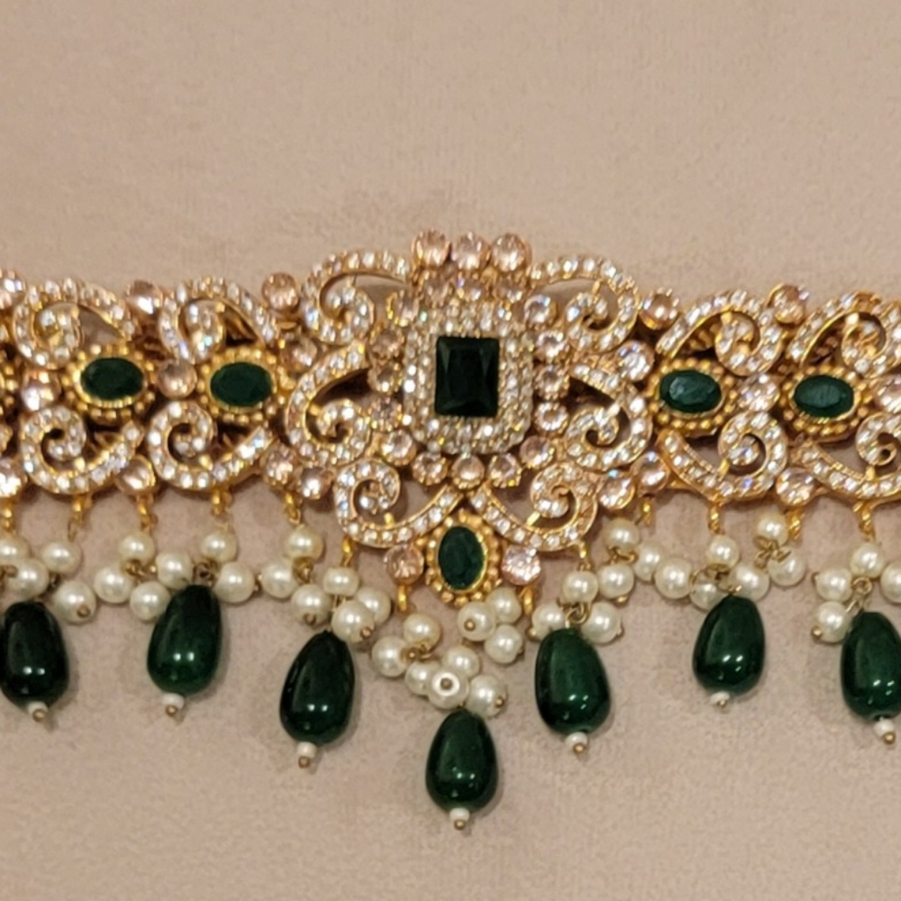 Beautiful Traditional necklace with earrings